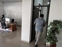 Mangkir lalu hadir, Adi irawan jalani pemeriksaan: Aroma korupsi DPRD Pangkalpinang kian menyengat