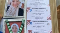 Tangis di Balik Wisuda Kelulusan Cahaya Putri Soleha, Sosok Berprestasi yang Kini Tinggal Kenangan